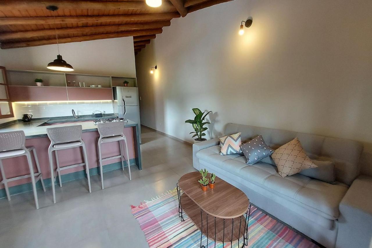 Sapeca - Novo Flat C/ Piscina, 50Mts Da Praia, Churrasqueira Privativa, Ar Con, Wi-Fi, Netflix, Garagem Araquari Zewnętrze zdjęcie